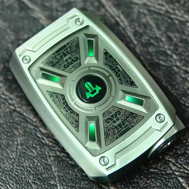 Tesla XT 220W TC Box MOD